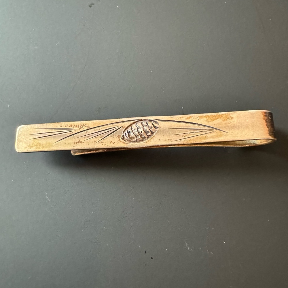 Vintage Sterling Stuart NYE Tie Clip  with Pinecone Design